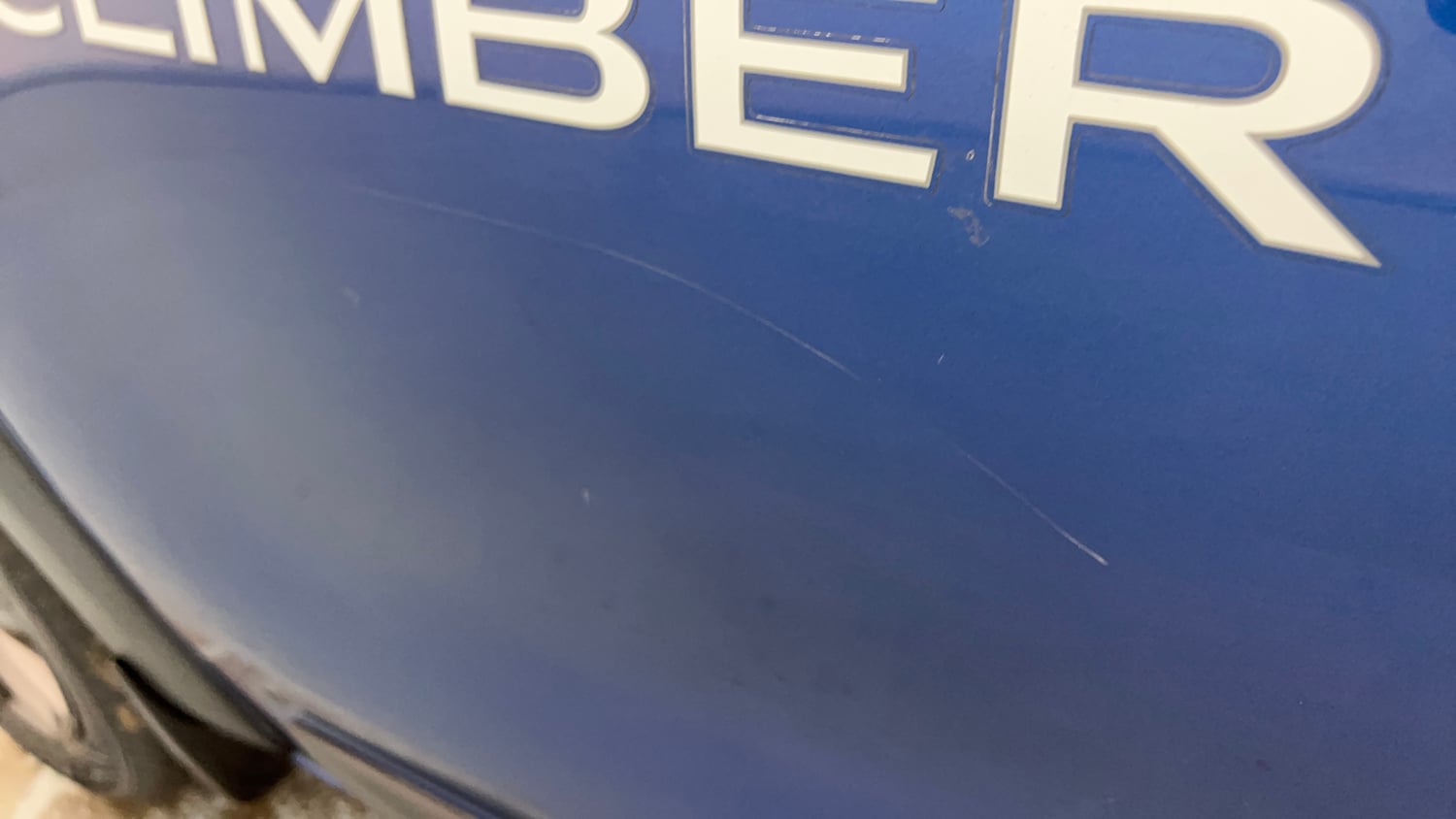 Used 2022 Renault Kwid CLIMBER 1.0 (O) Petrol Manual dents MINOR DENT