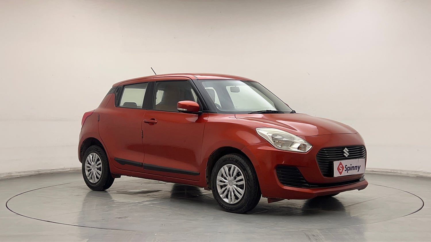 Used 2018 Maruti Suzuki Swift VXi Petrol Manual exterior RIGHT FRONT CORNER VIEW