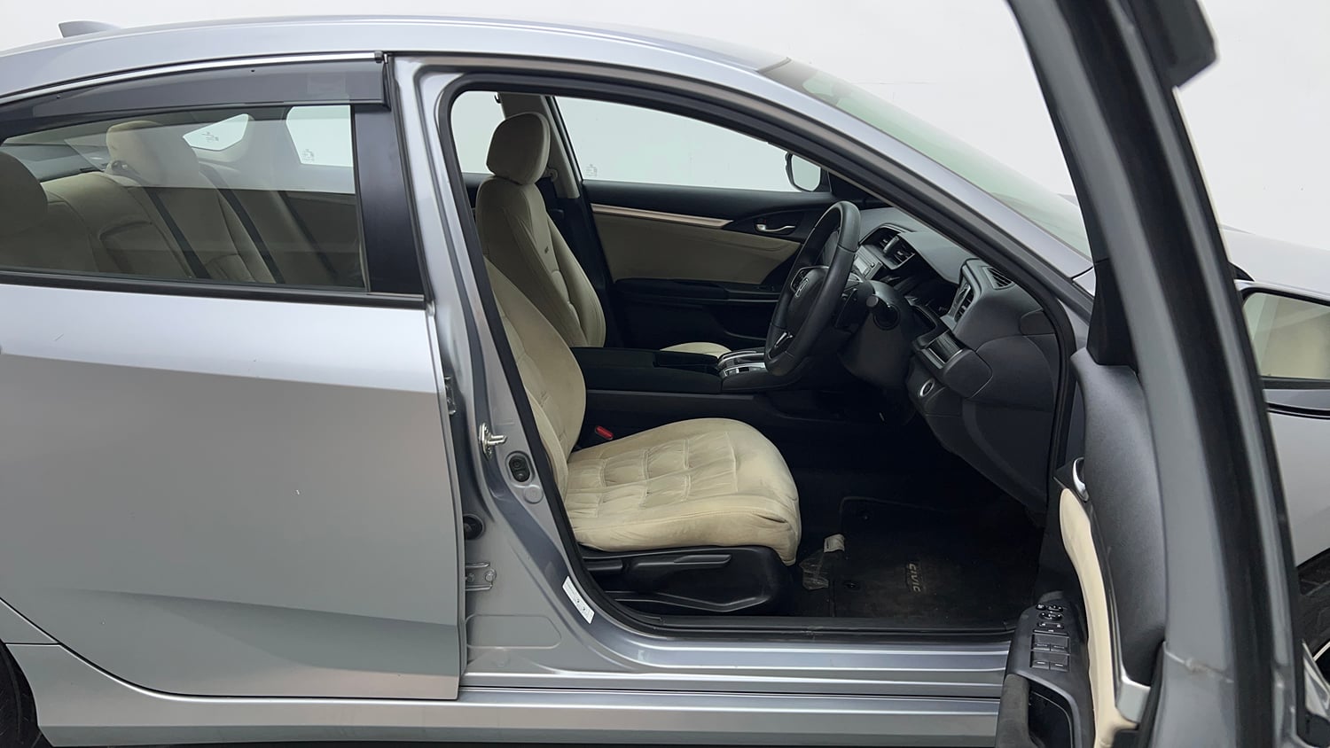 Used 2019 Honda Civic V CVT Petrol Petrol Automatic interior RIGHT SIDE FRONT DOOR CABIN VIEW