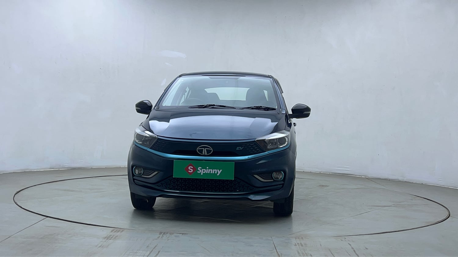 Used 2022 Tata Tigor EV XZ Plus Electric Automatic exterior FRONT VIEW