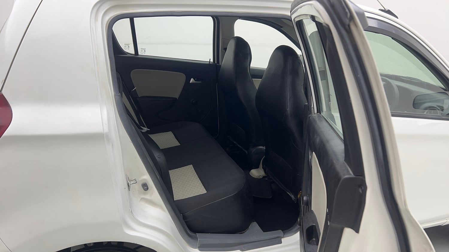 Used 2019 Maruti Suzuki Alto 800 LXi CNG Cng Manual interior RIGHT SIDE REAR DOOR CABIN VIEW