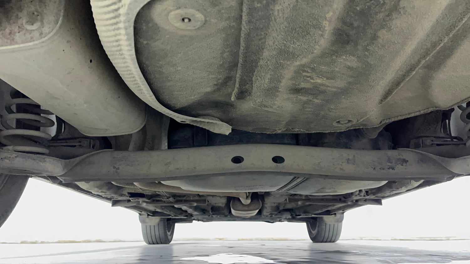 Used 2022 Volkswagen Taigun Topline 1.0 TSI AT Petrol Automatic extra REAR UNDERBODY VIEW (TAKEN FROM REAR)