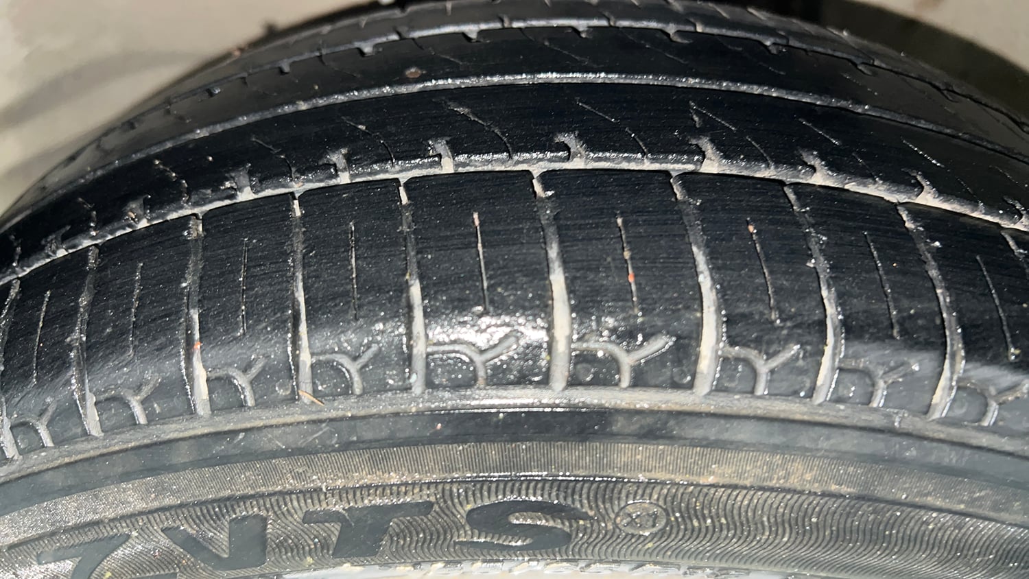 Used 2019 Maruti Suzuki Alto K10 VXi Petrol Manual tyres LEFT FRONT TYRE TREAD VIEW