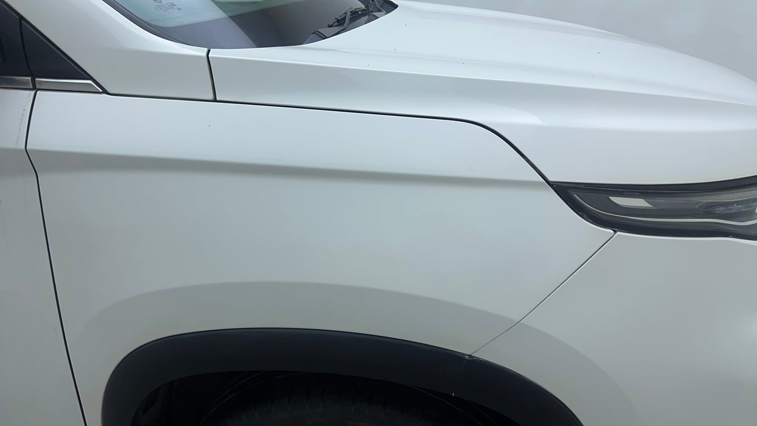 Used 2021 MG Motors Hector Plus Sharp 1.5 Petrol Turbo CVT 6-STR Petrol Automatic dents MINOR SCRATCH