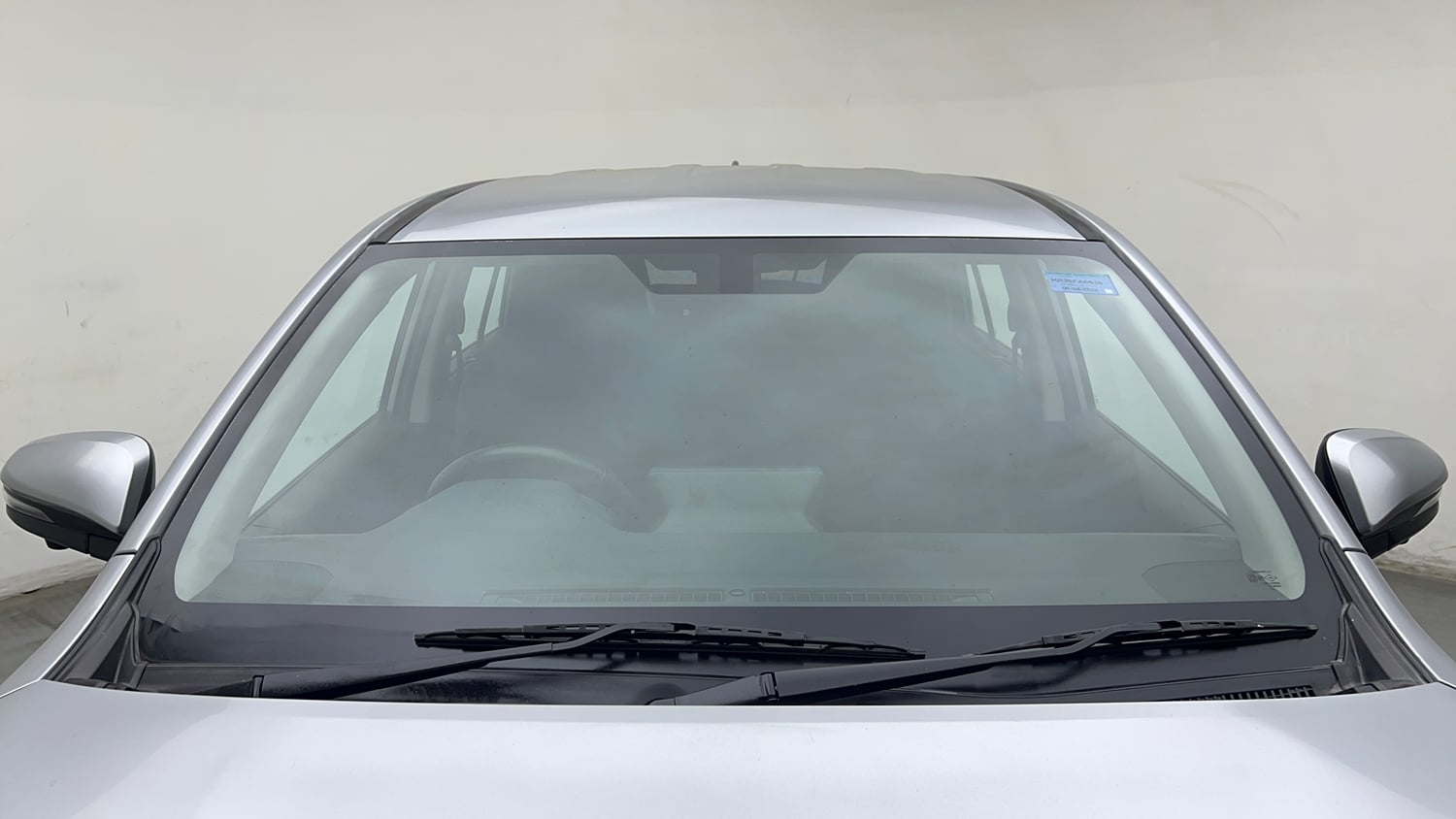 Used 2023 Toyota Innova Hycross VX Hybrid 7 STR Hybrid Automatic exterior FRONT WINDSHIELD VIEW