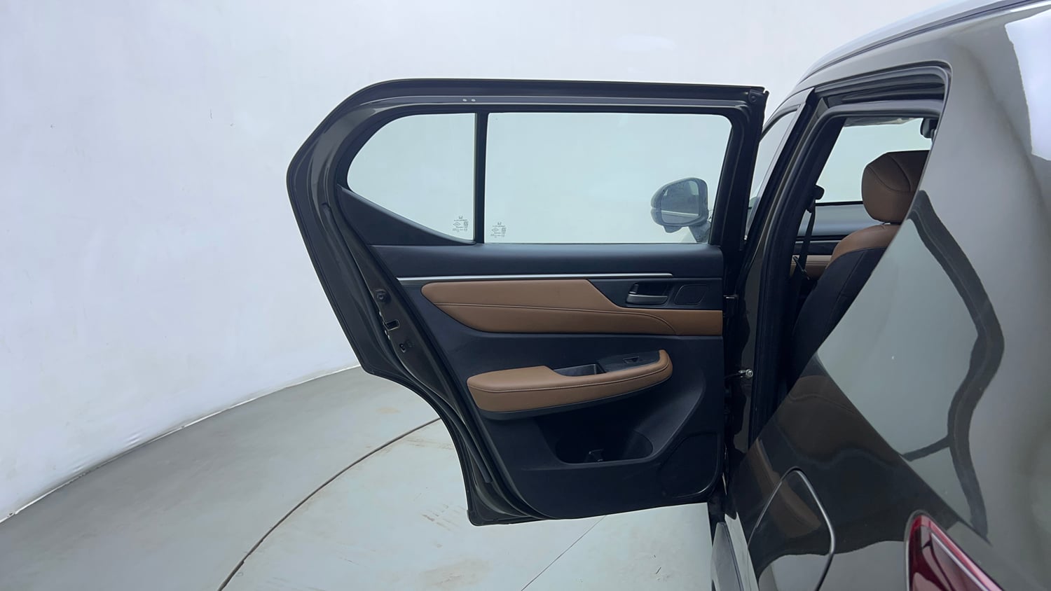 Used 2024 Honda Elevate ZX CVT Petrol Automatic interior LEFT REAR DOOR OPEN VIEW