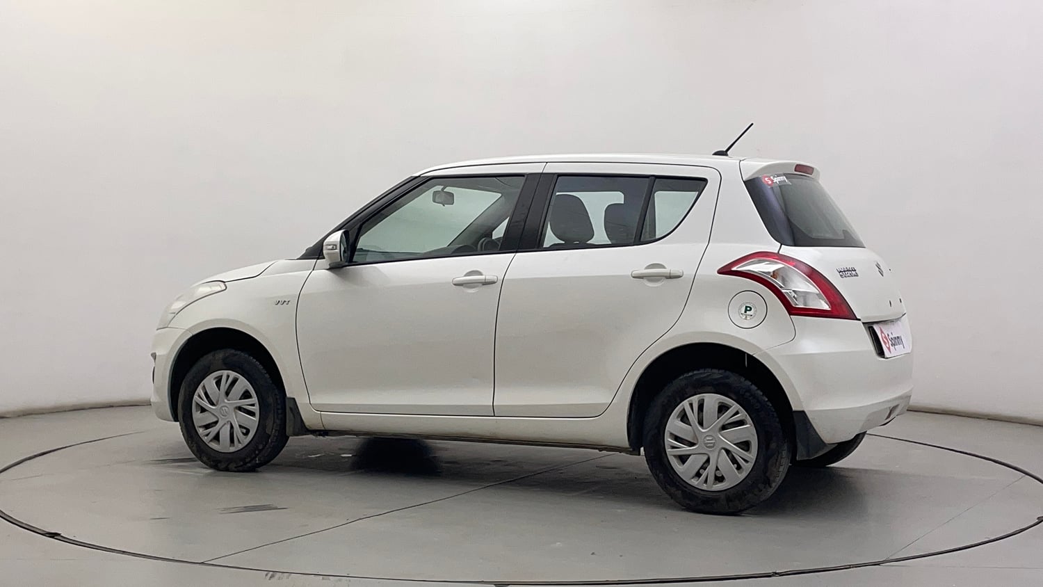 Used 2017 Maruti Suzuki Swift VXI (O) Petrol Manual exterior LEFT REAR CORNER VIEW