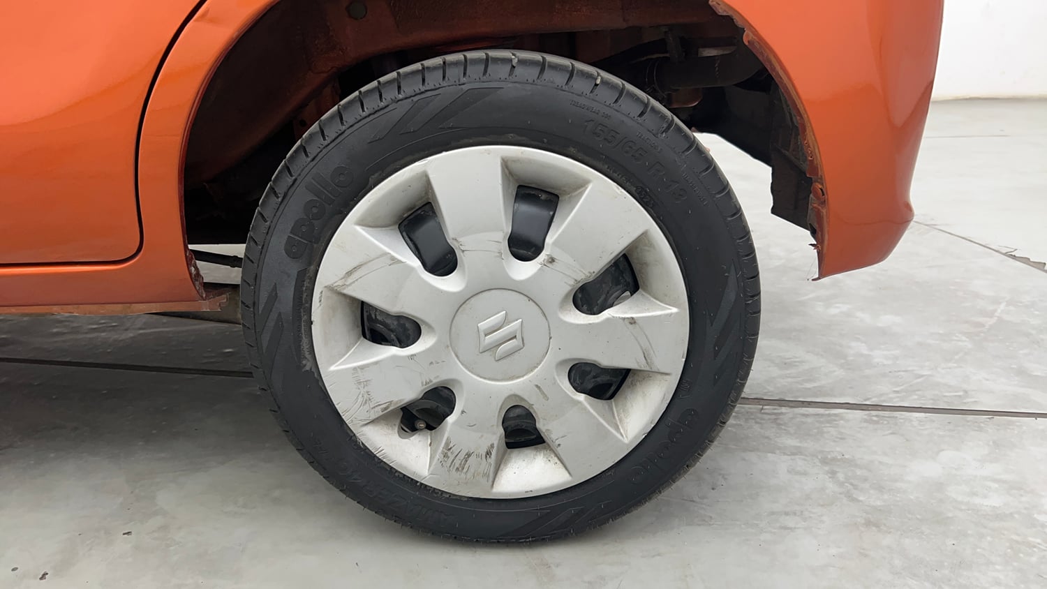 Used 2018 Maruti Suzuki Alto K10 VXi Petrol Manual tyres LEFT REAR TYRE RIM VIEW