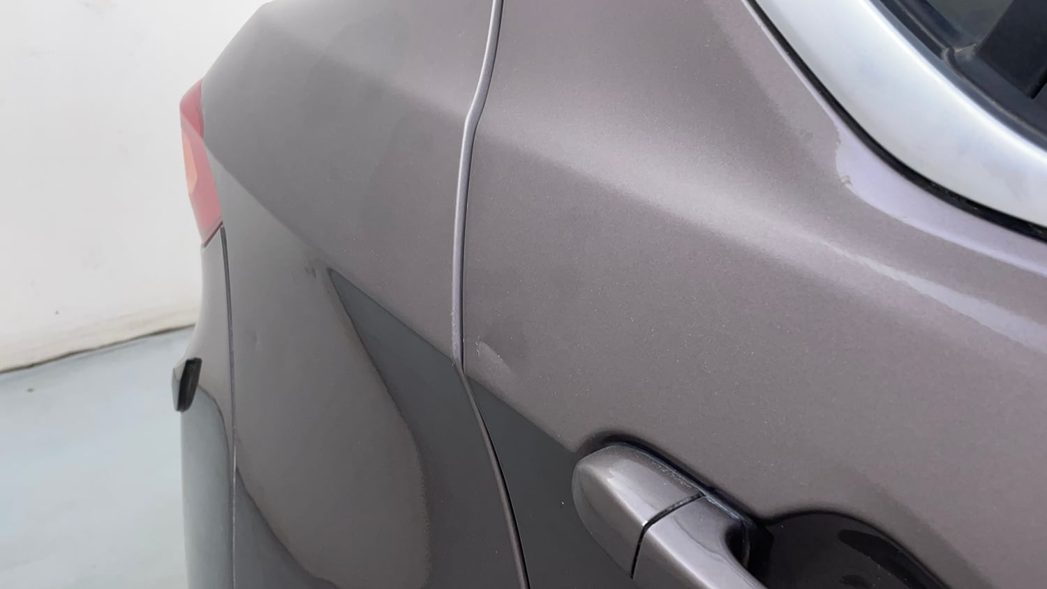 Used 2018 Tata Tigor Revotron XZA Petrol Automatic dents MINOR DENT