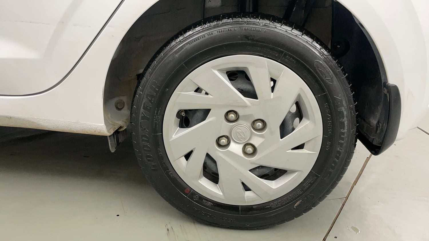 Used 2023 Hyundai Grand i10 Nios Magna 1.2 Kappa VTVT Petrol Manual tyres LEFT REAR TYRE RIM VIEW
