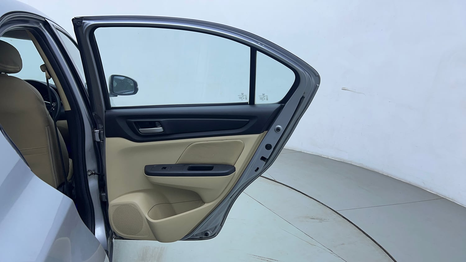 Used 2022 Honda Amaze VX CVT 1.2 Petrol Petrol Automatic interior RIGHT REAR DOOR OPEN VIEW