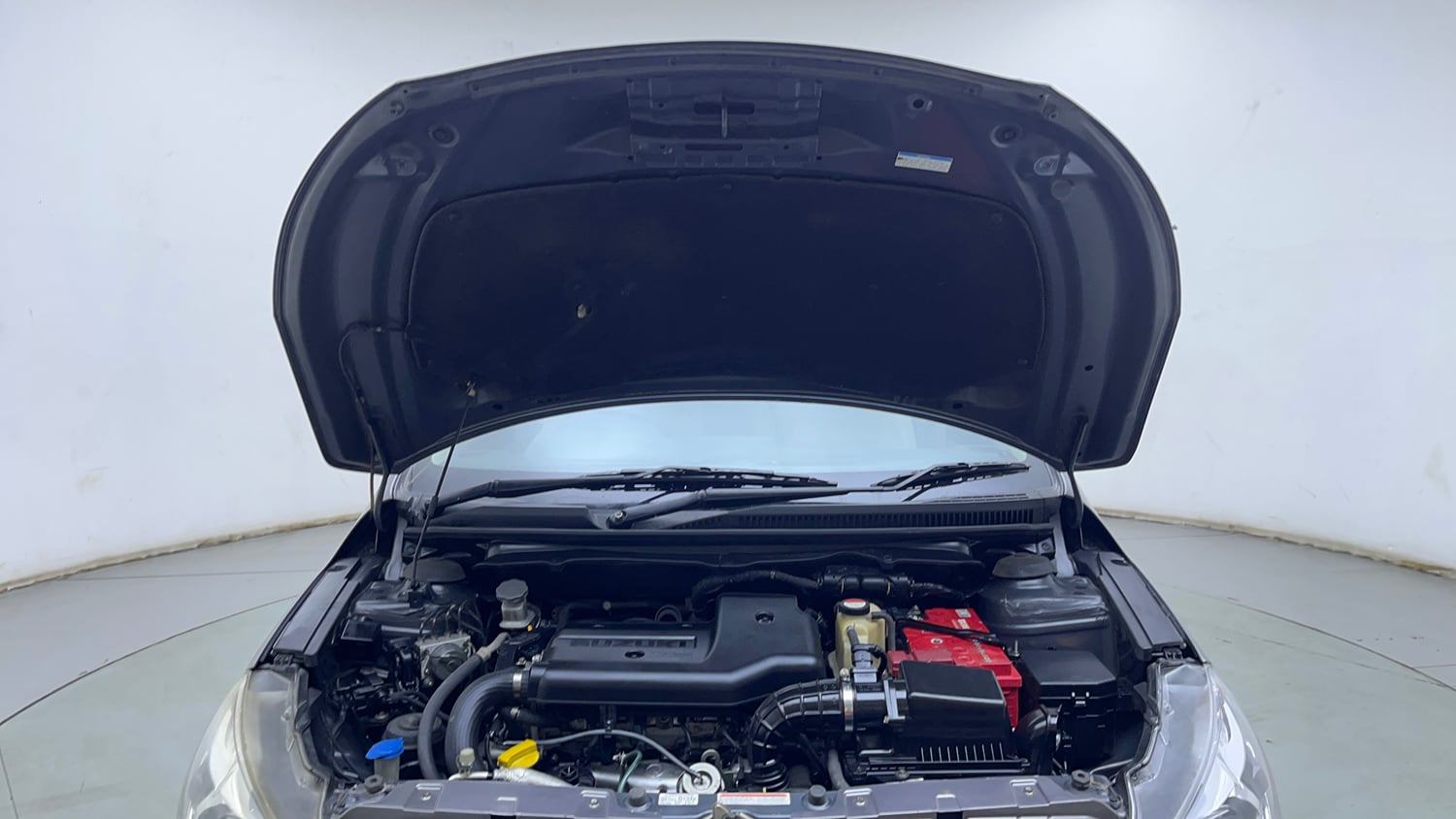 Used 2018 Maruti Suzuki Ciaz Delta 1.3 Hybrid Diesel Manual engine ENGINE & BONNET OPEN FRONT VIEW