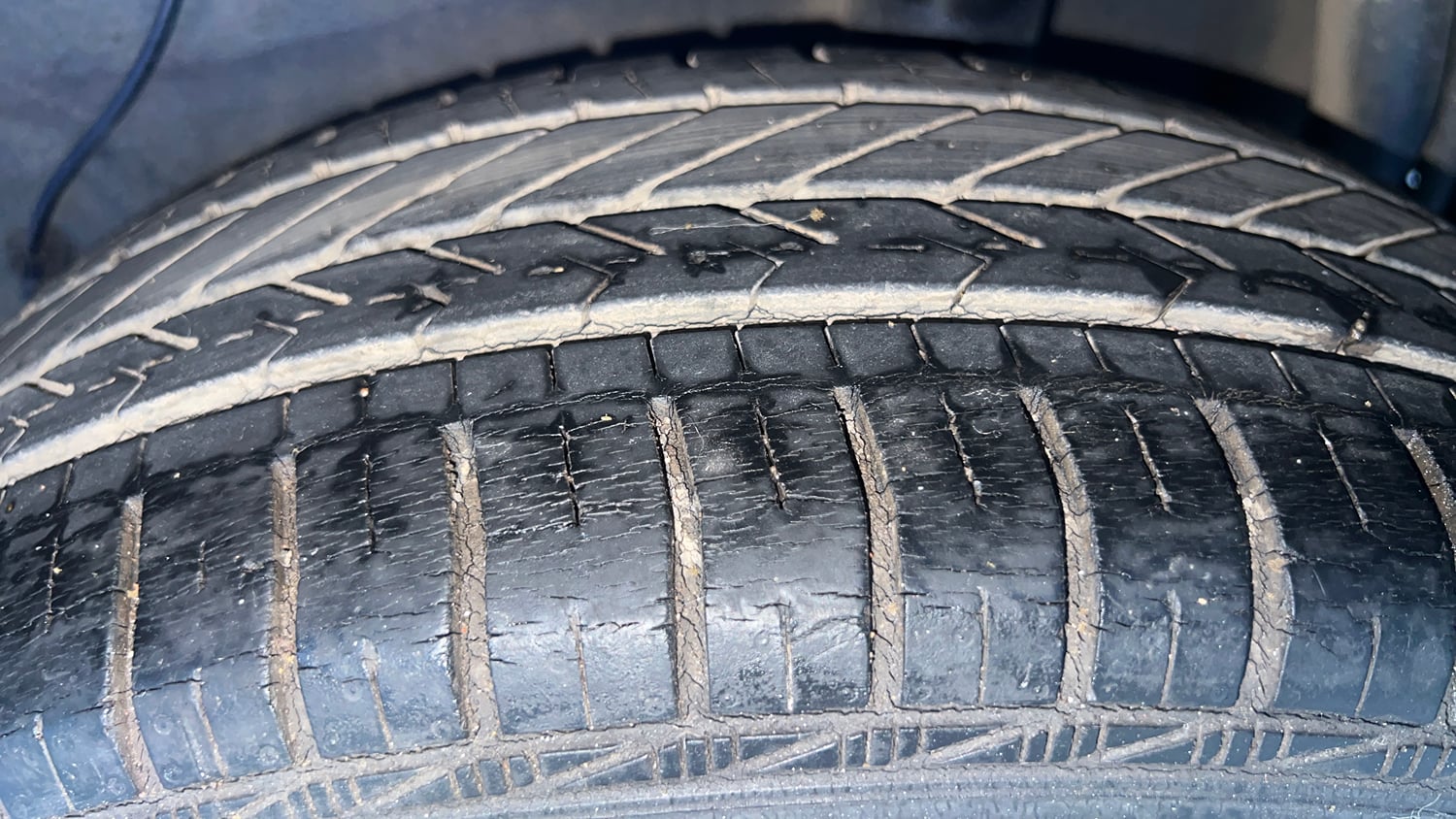 Used 2019 Maruti Suzuki Celerio ZXi Petrol Manual tyres LEFT REAR TYRE TREAD VIEW