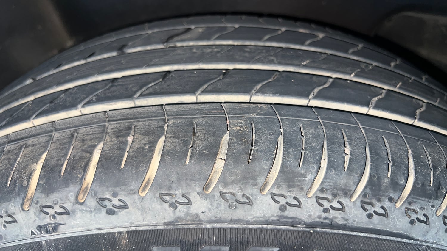 Used 2024 Honda Elevate ZX CVT Petrol Automatic tyres LEFT REAR TYRE TREAD VIEW