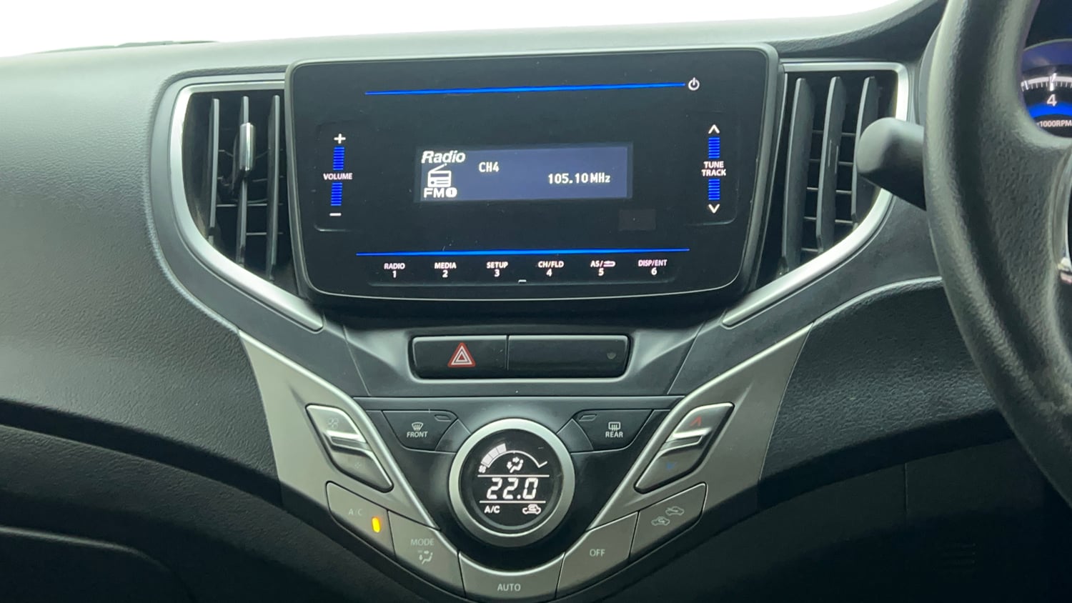 Used 2019 Maruti Suzuki Baleno Delta Petrol Manual top_features Integrated (in-dash) music system