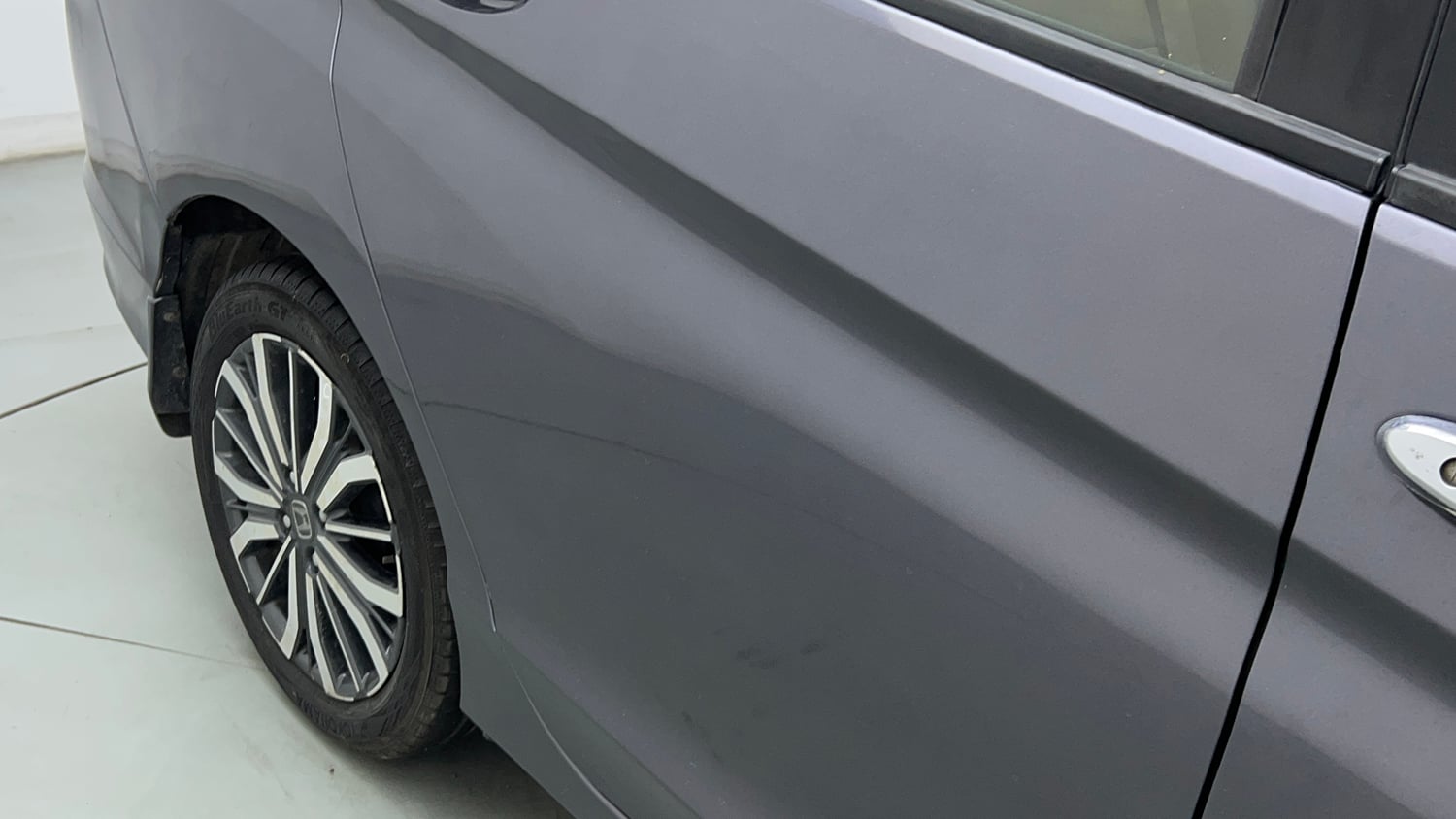 Used 2018 Honda City VX Petrol Petrol Manual dents MINOR SCRATCH