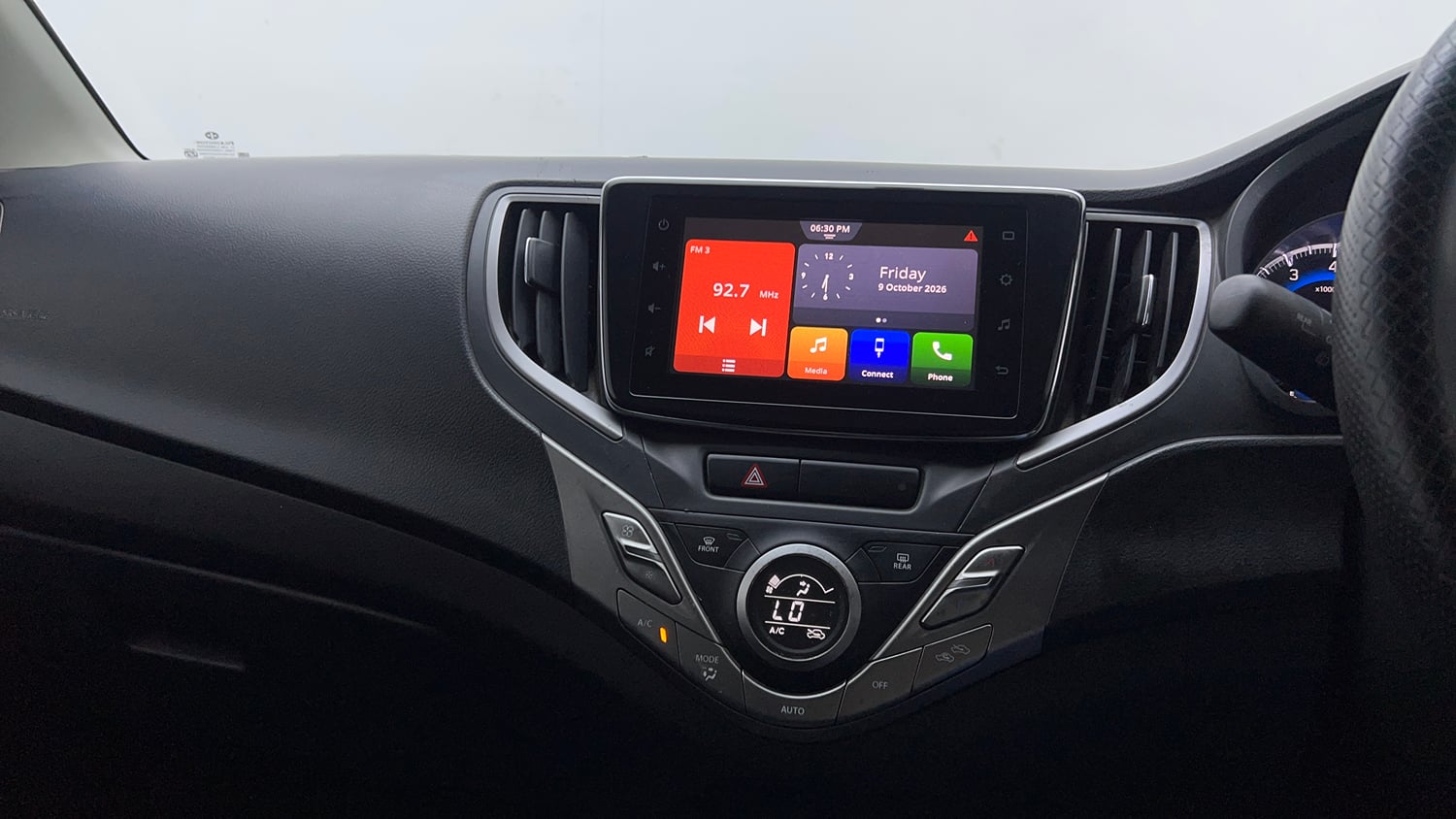Used 2020 Maruti Suzuki Baleno Zeta Petrol Manual interior MUSIC SYSTEM & AC CONTROL VIEW
