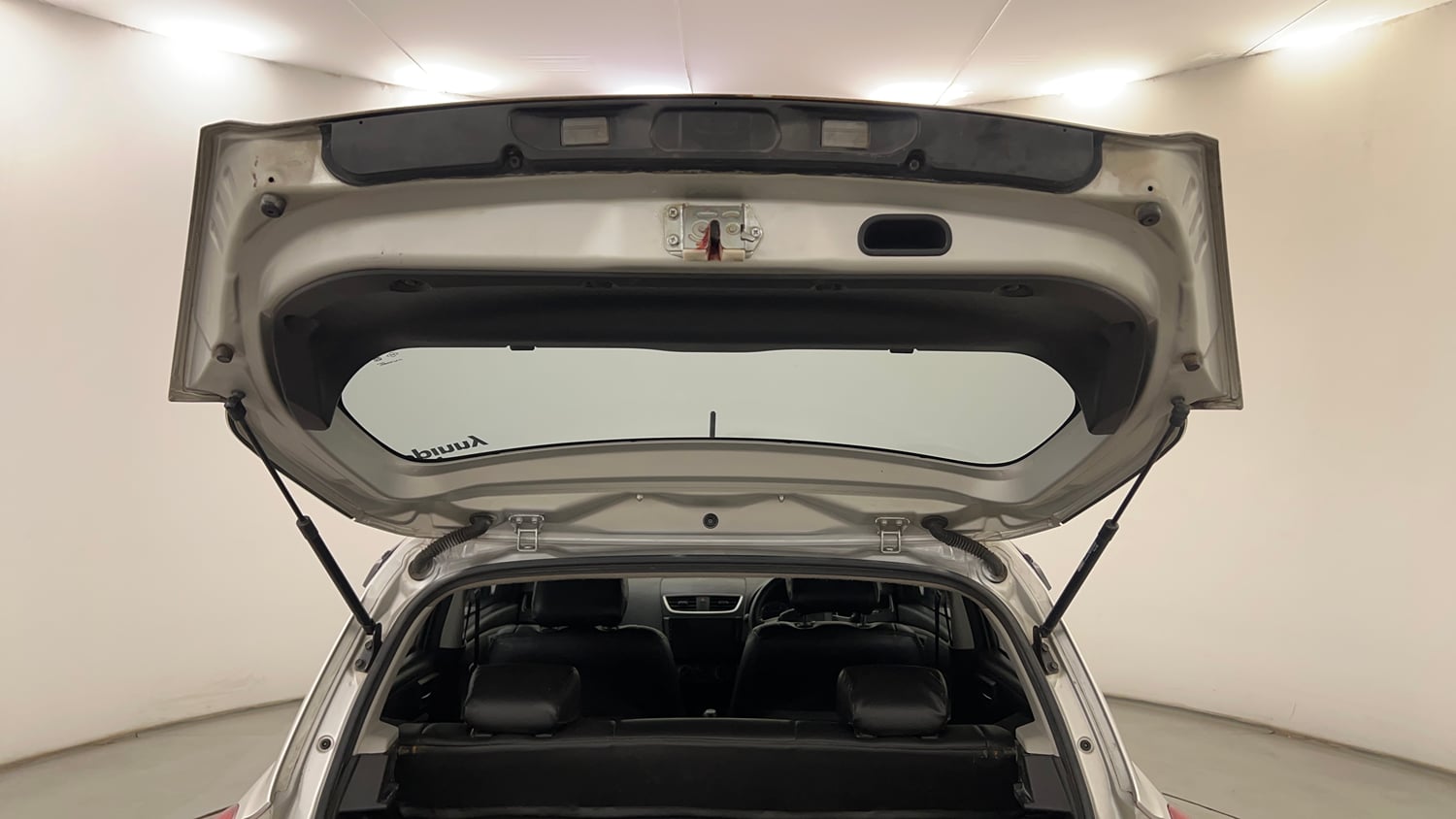 Used 2013 Maruti Suzuki Swift VXi Petrol Manual interior DICKY DOOR OPEN VIEW