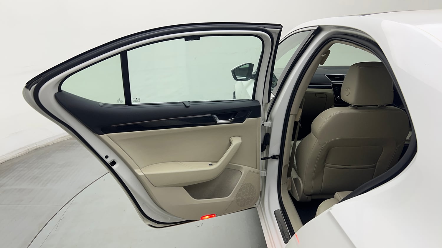 Used 2018 Skoda Superb L&K TSI AT Petrol Automatic interior LEFT REAR DOOR OPEN VIEW