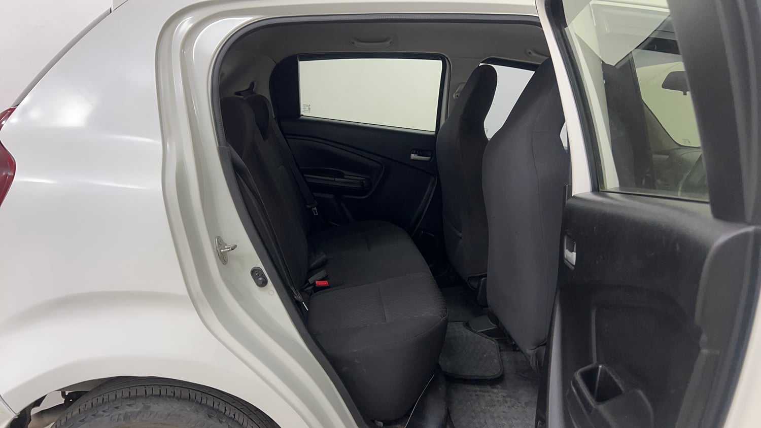 Used 2022 Maruti Suzuki Celerio ZXi AMT Petrol Automatic interior RIGHT SIDE REAR DOOR CABIN VIEW