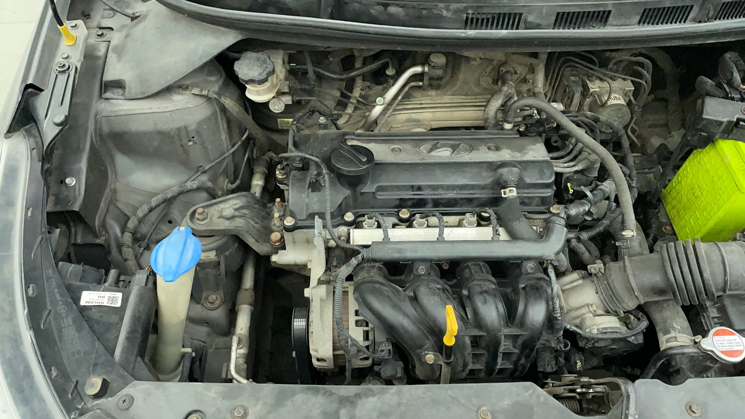 Used 2016 Hyundai Elite i20 Asta 1.2 Petrol Manual engine ENGINE RIGHT SIDE VIEW