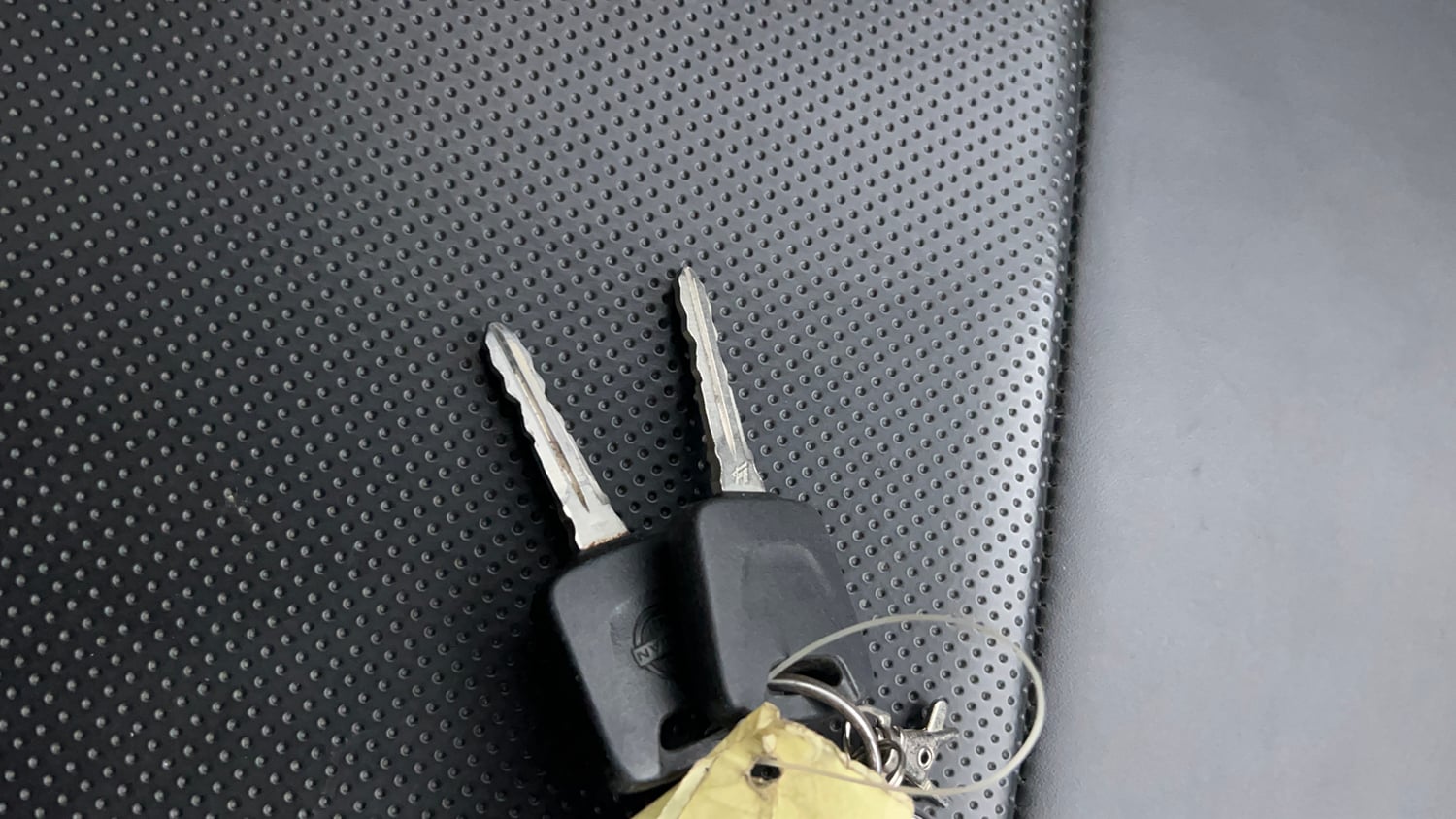 Used 2023 Nissan Magnite XE Petrol Manual extra CAR KEY VIEW