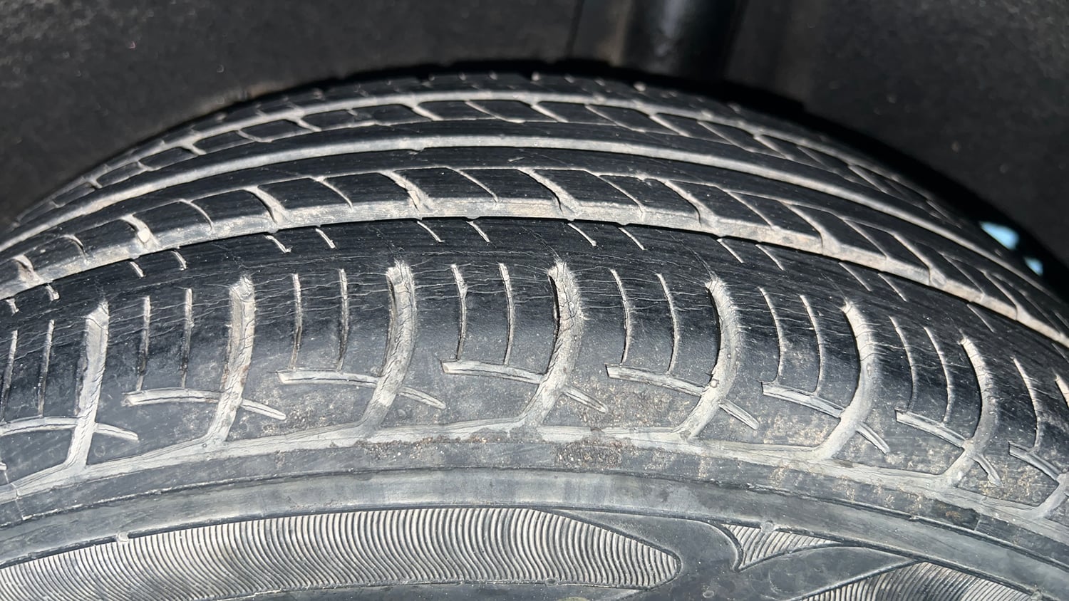 Used 2019 Maruti Suzuki Baleno Delta Petrol Manual tyres LEFT REAR TYRE TREAD VIEW