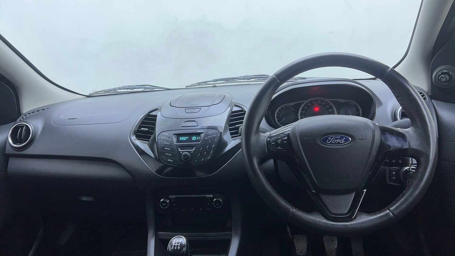 Used 2017 Ford Figo Titanium 1.2 Ti-VCT Petrol Manual interior DASHBOARD VIEW