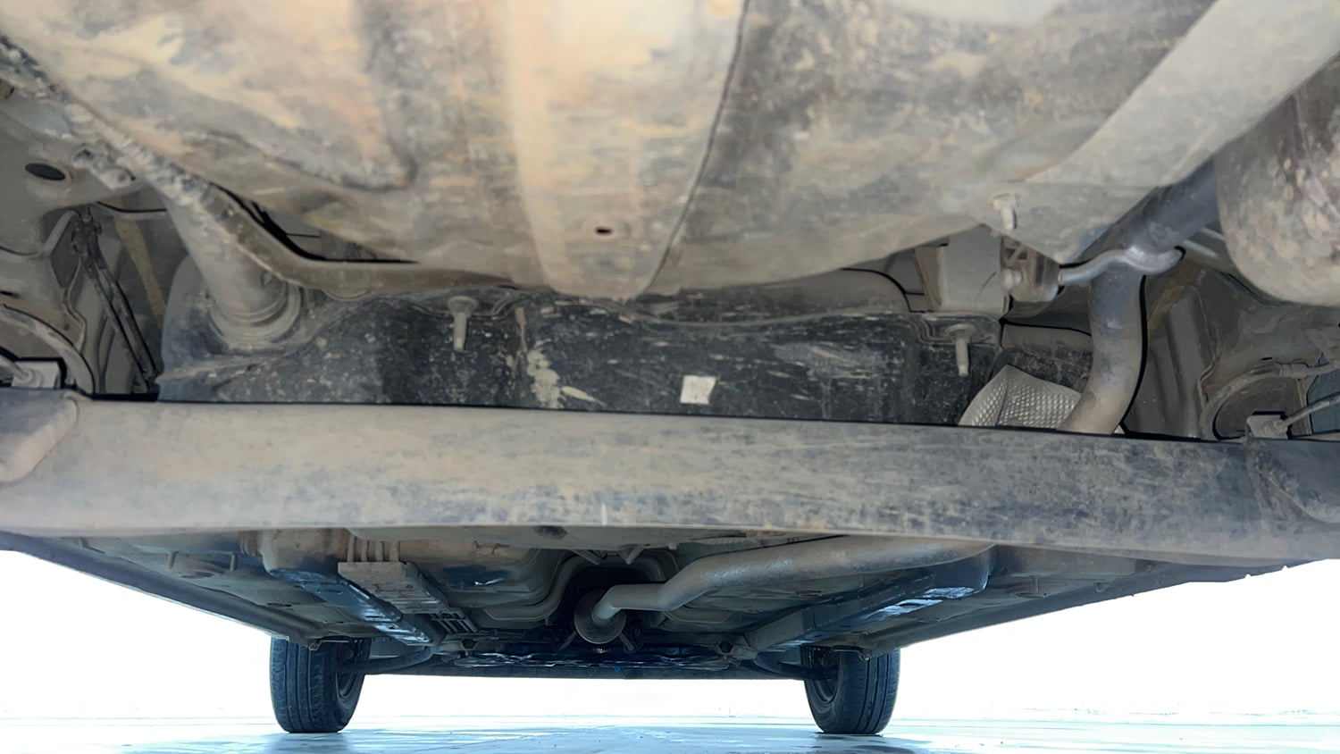 Used 2020 Hyundai Santro Magna Petrol Manual extra REAR UNDERBODY VIEW (TAKEN FROM REAR)