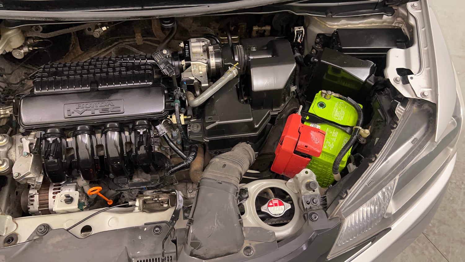 Used 2017 Honda Jazz V Petrol Petrol Manual engine ENGINE LEFT SIDE VIEW