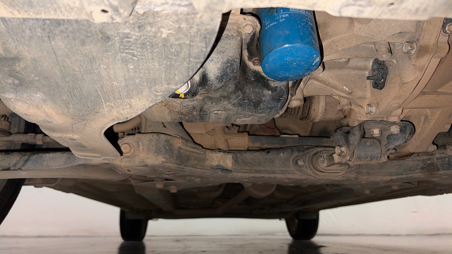 Used 2020 Hyundai Aura SX 1.2 (O) Petrol Petrol Manual extra FRONT LEFT UNDERBODY VIEW