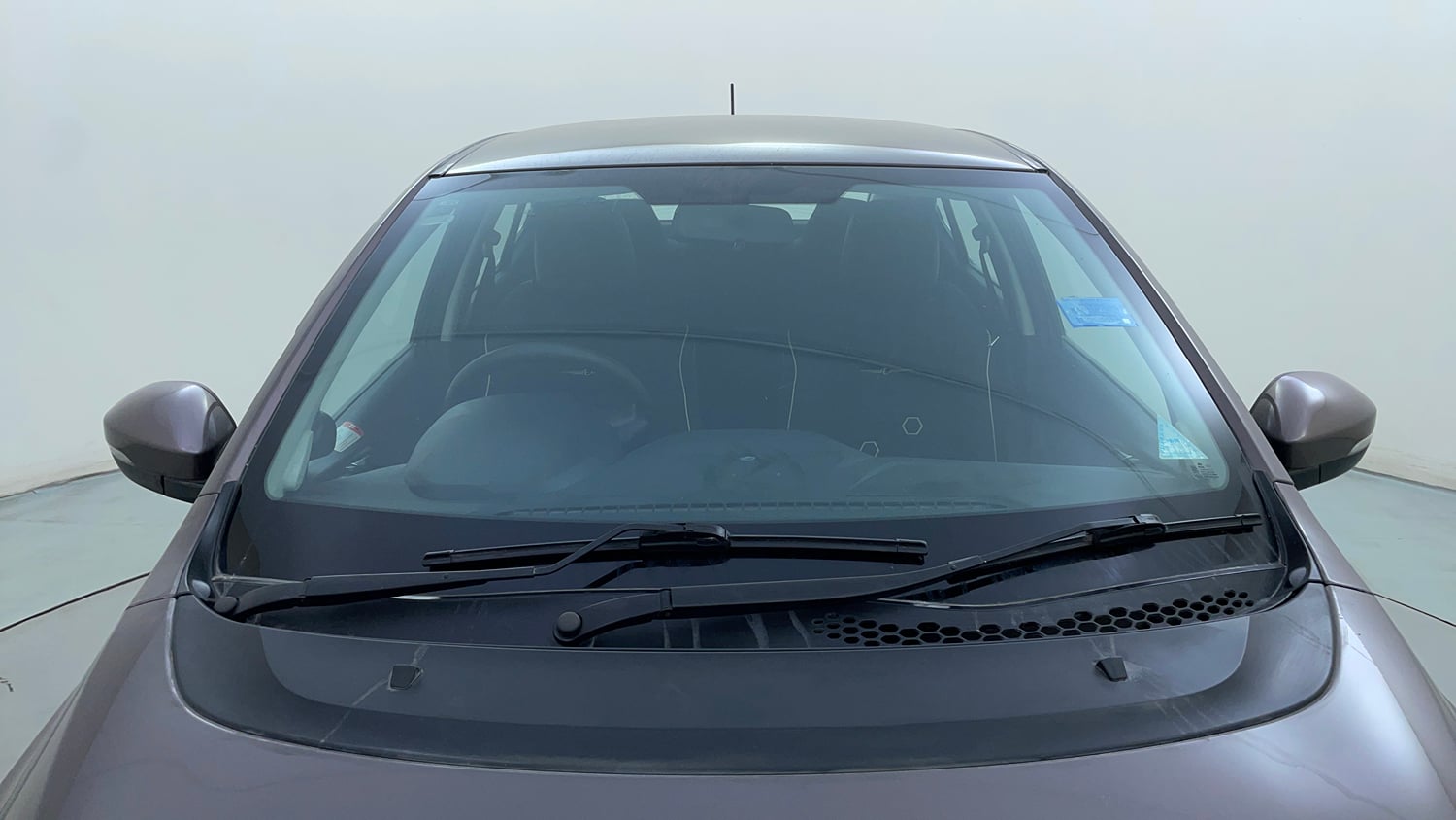 Used 2018 Tata Tigor Revotron XZA Petrol Automatic exterior FRONT WINDSHIELD VIEW