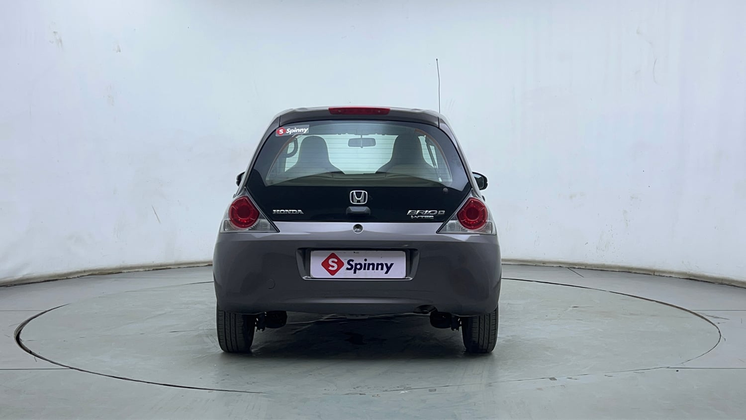 Used 2016 Honda Brio S MT Petrol Manual exterior BACK VIEW