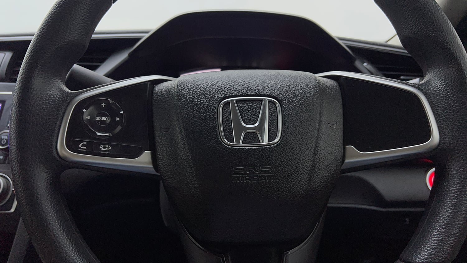 Used 2019 Honda Civic V CVT Petrol Petrol Automatic top_features Airbags