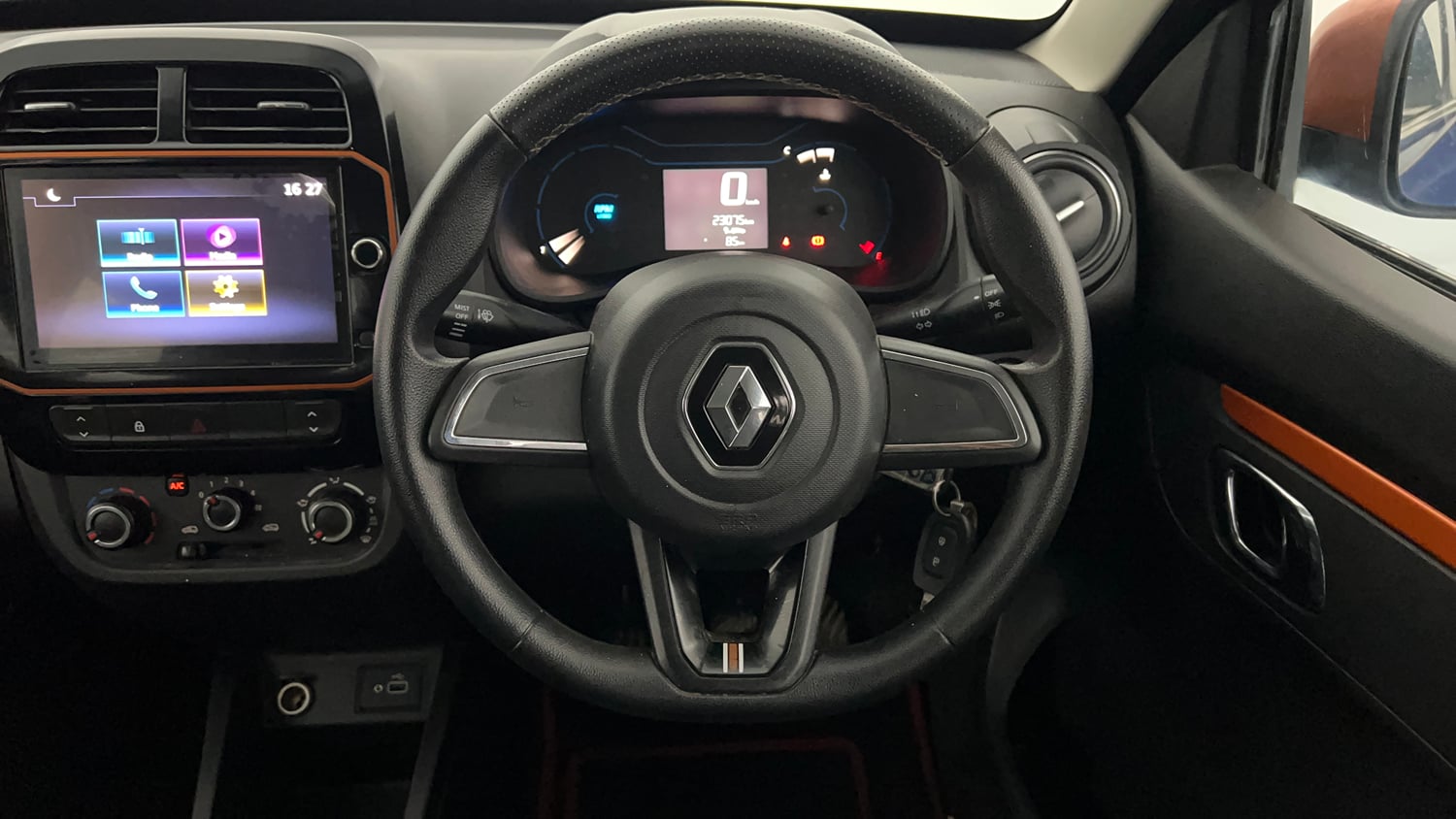 Used 2022 Renault Kwid CLIMBER 1.0 (O) Petrol Manual interior STEERING VIEW