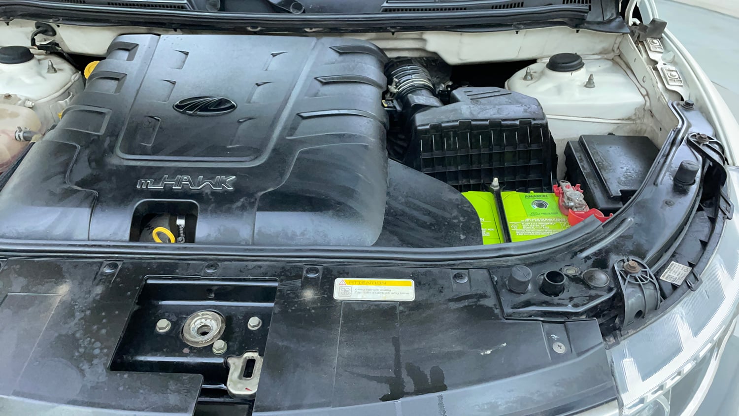 Used 2018 Mahindra XUV500 W7 Diesel Manual engine ENGINE LEFT SIDE VIEW