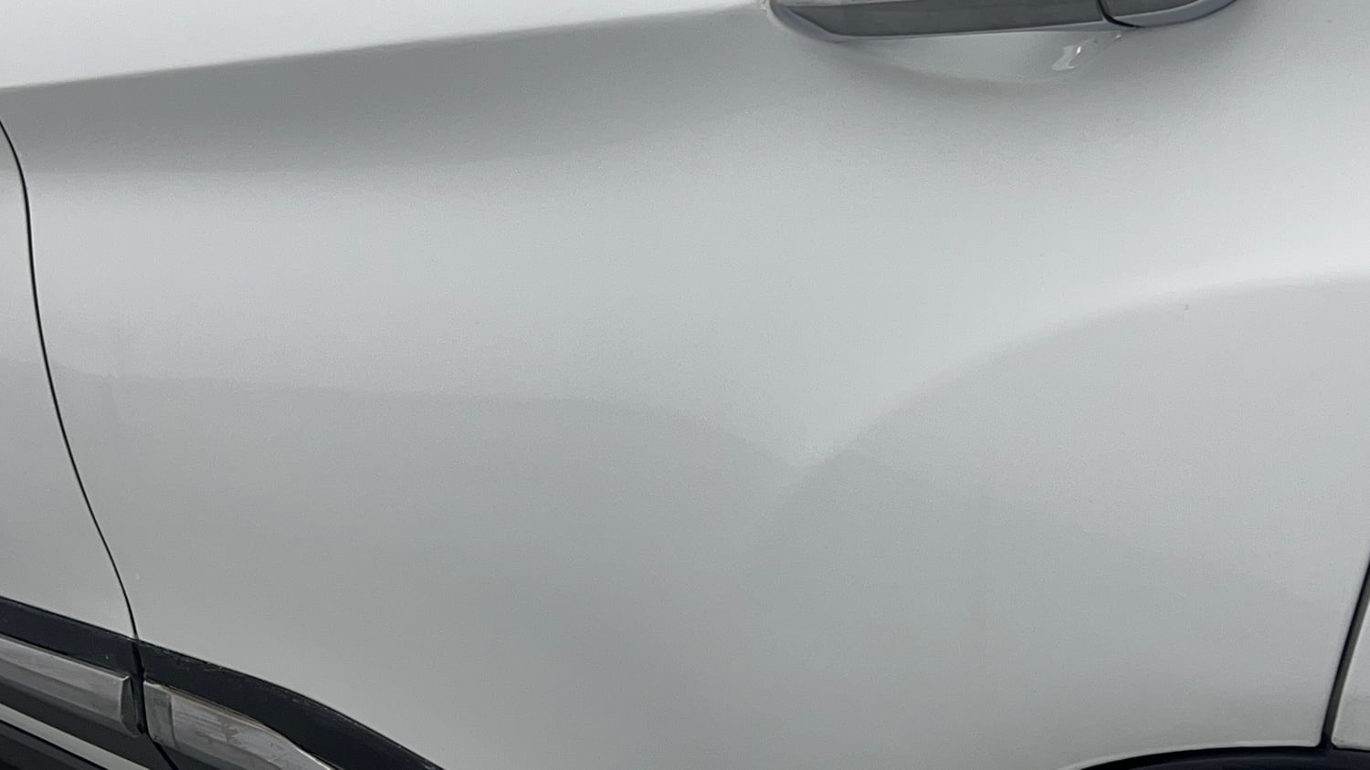 Used 2022 Tata Nexon XZ Plus (O) Petrol Manual dents MINOR SCRATCH