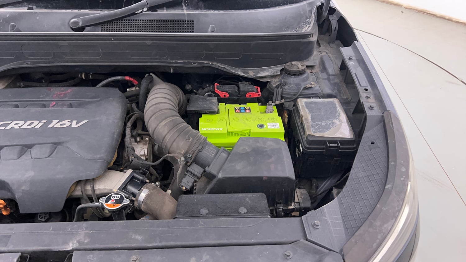 Used 2019 Hyundai Venue SX 1.4 (O) CRDi Diesel Manual engine ENGINE LEFT SIDE VIEW