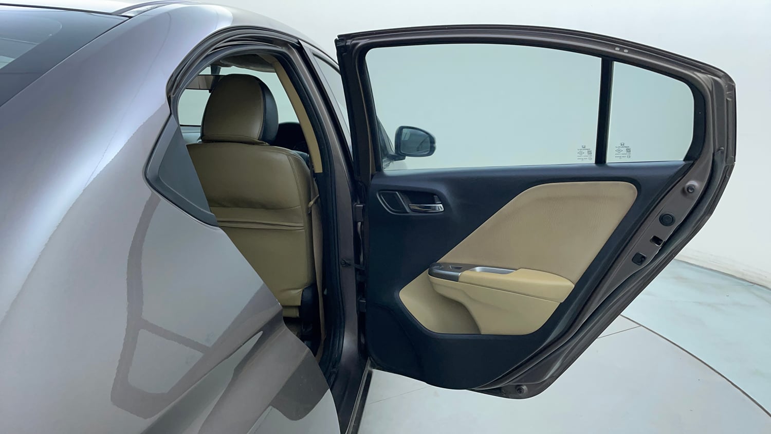 Used 2014 Honda City V Petrol Manual interior RIGHT REAR DOOR OPEN VIEW