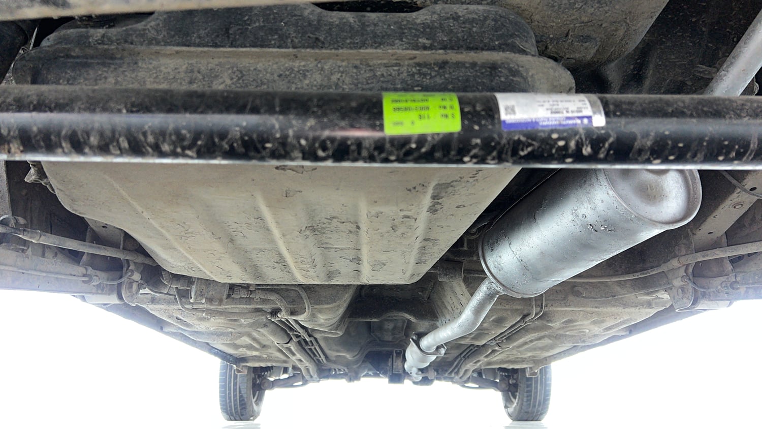 Used 2019 Maruti Suzuki Alto 800 LXi CNG Cng Manual extra REAR UNDERBODY VIEW (TAKEN FROM REAR)