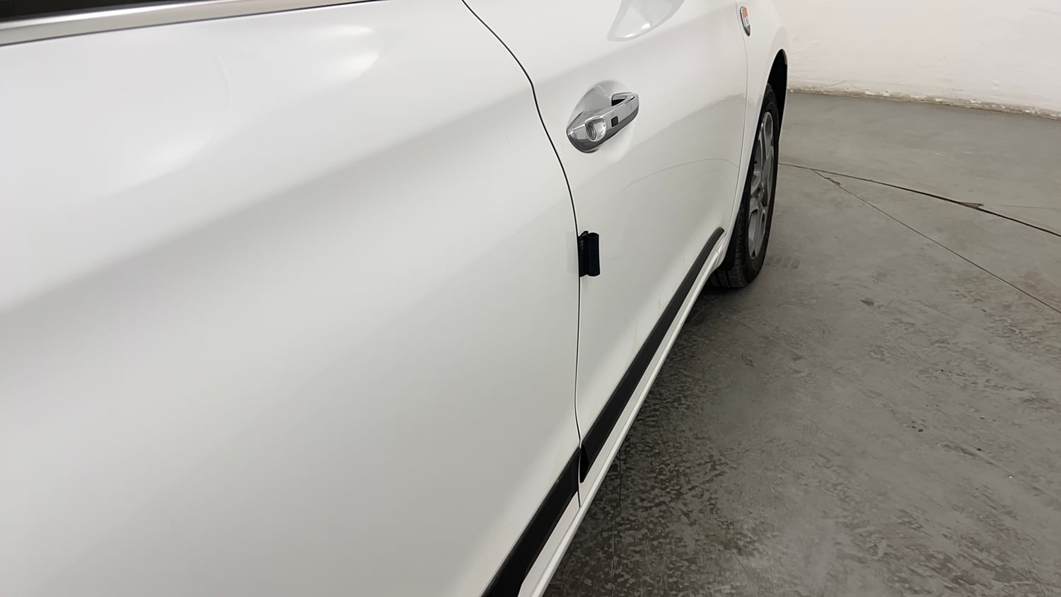 Used 2019 Hyundai Elite i20 Asta 1.2 (O) Petrol Manual dents MINOR SCRATCH