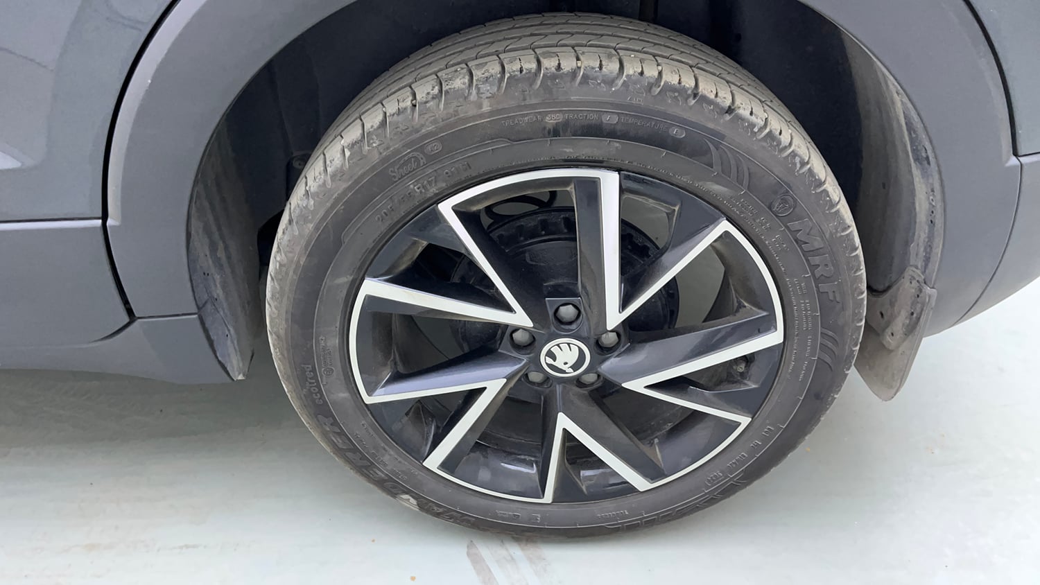 Used 2025 Skoda Kushaq Monte Carlo 1.0L TSI AT Petrol Automatic tyres LEFT REAR TYRE RIM VIEW