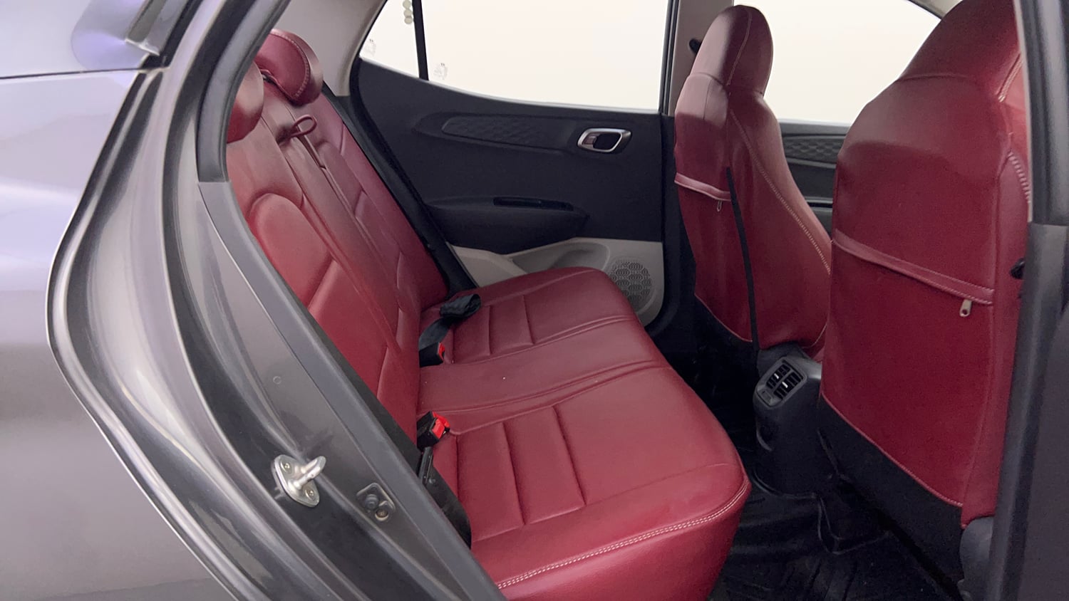 Used 2020 Hyundai Aura SX 1.2 (O) Petrol Petrol Manual interior RIGHT SIDE REAR DOOR CABIN VIEW