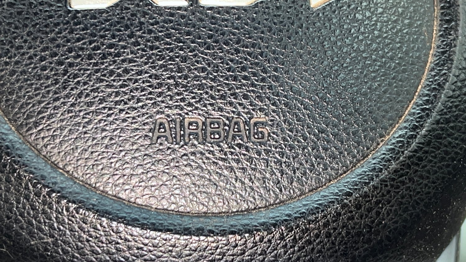 Used 2023 Kia Sonet HTX 1.5 Diesel Manual top_features Airbags
