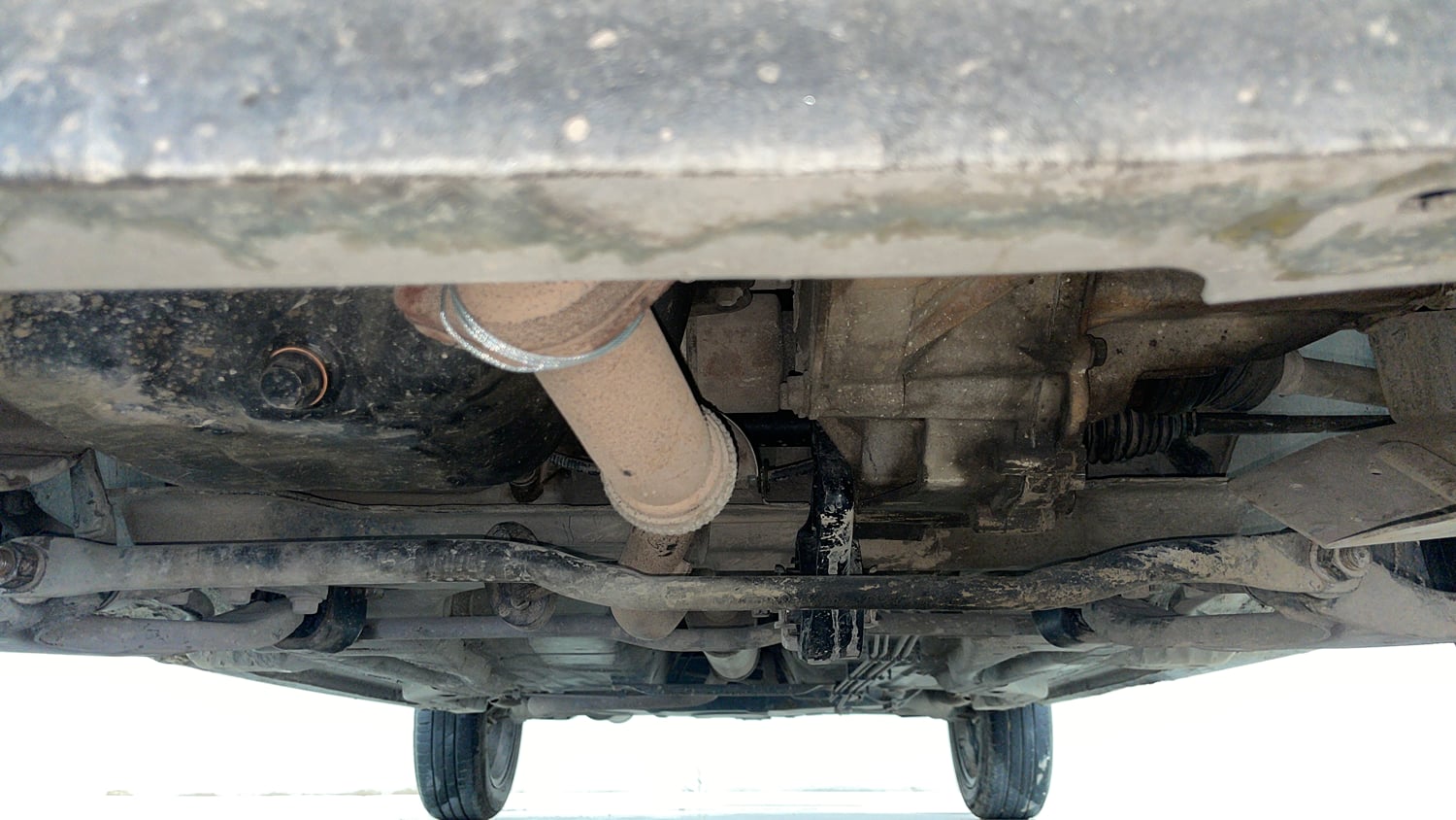 Used 2021 Tata Tiago XZ Plus Petrol Manual extra FRONT LEFT UNDERBODY VIEW