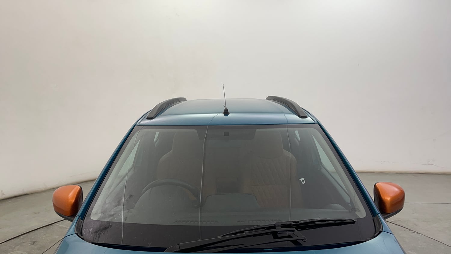 Used 2020 Renault Kwid CLIMBER 1.0 AMT Opt Petrol Automatic exterior FRONT WINDSHIELD VIEW