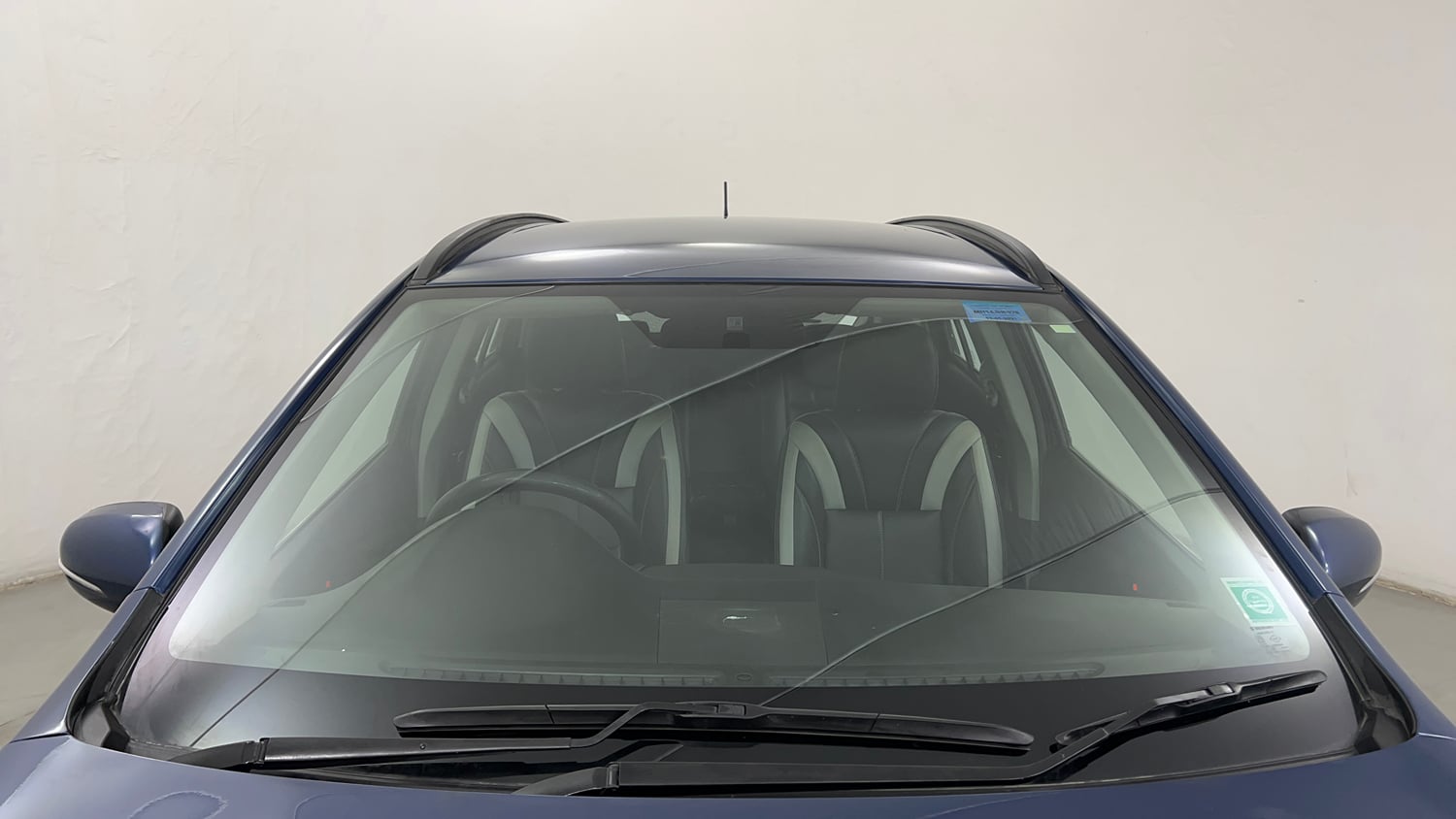 Used 2021 Maruti Suzuki S-Cross Zeta Petrol Manual exterior FRONT WINDSHIELD VIEW