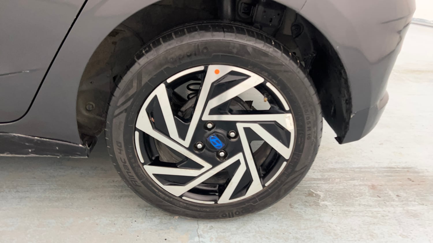 Used 2024 Hyundai New i20 Asta 1.2 MT Petrol Manual tyres LEFT REAR TYRE RIM VIEW