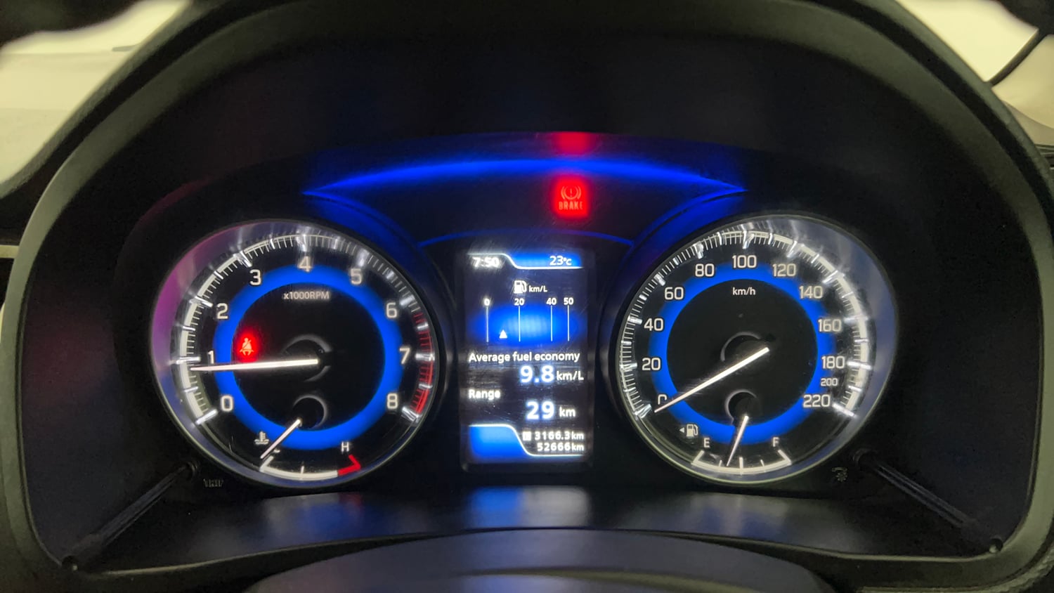Used 2018 Maruti Suzuki Baleno Zeta 1.2 Petrol Manual interior CLUSTERMETER VIEW