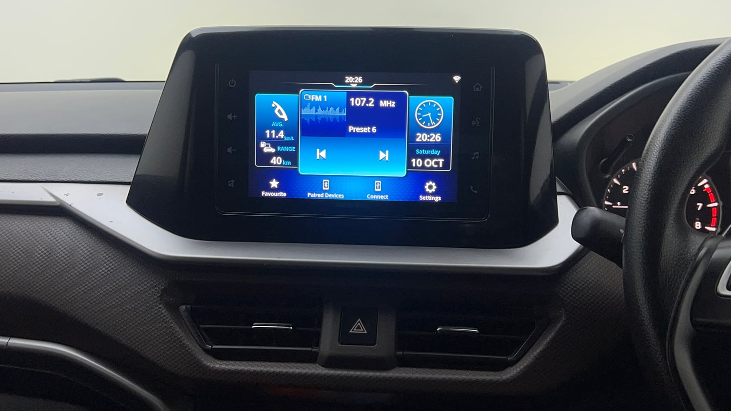Used 2023 Maruti Suzuki Brezza ZXi AT Petrol Automatic top_features Integrated (in-dash) music system